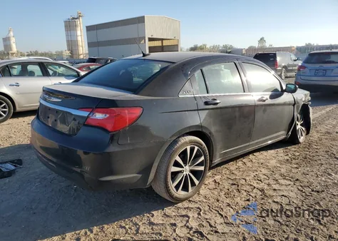 2012 Chrysler 200 S из США, поврежденный, VIN 1C3CCBHG5CN307211